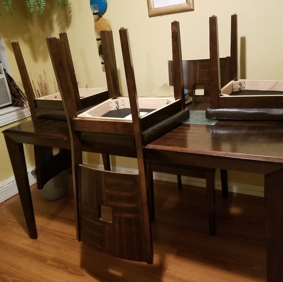 Other Gently Used Dining Room Table Poshmark